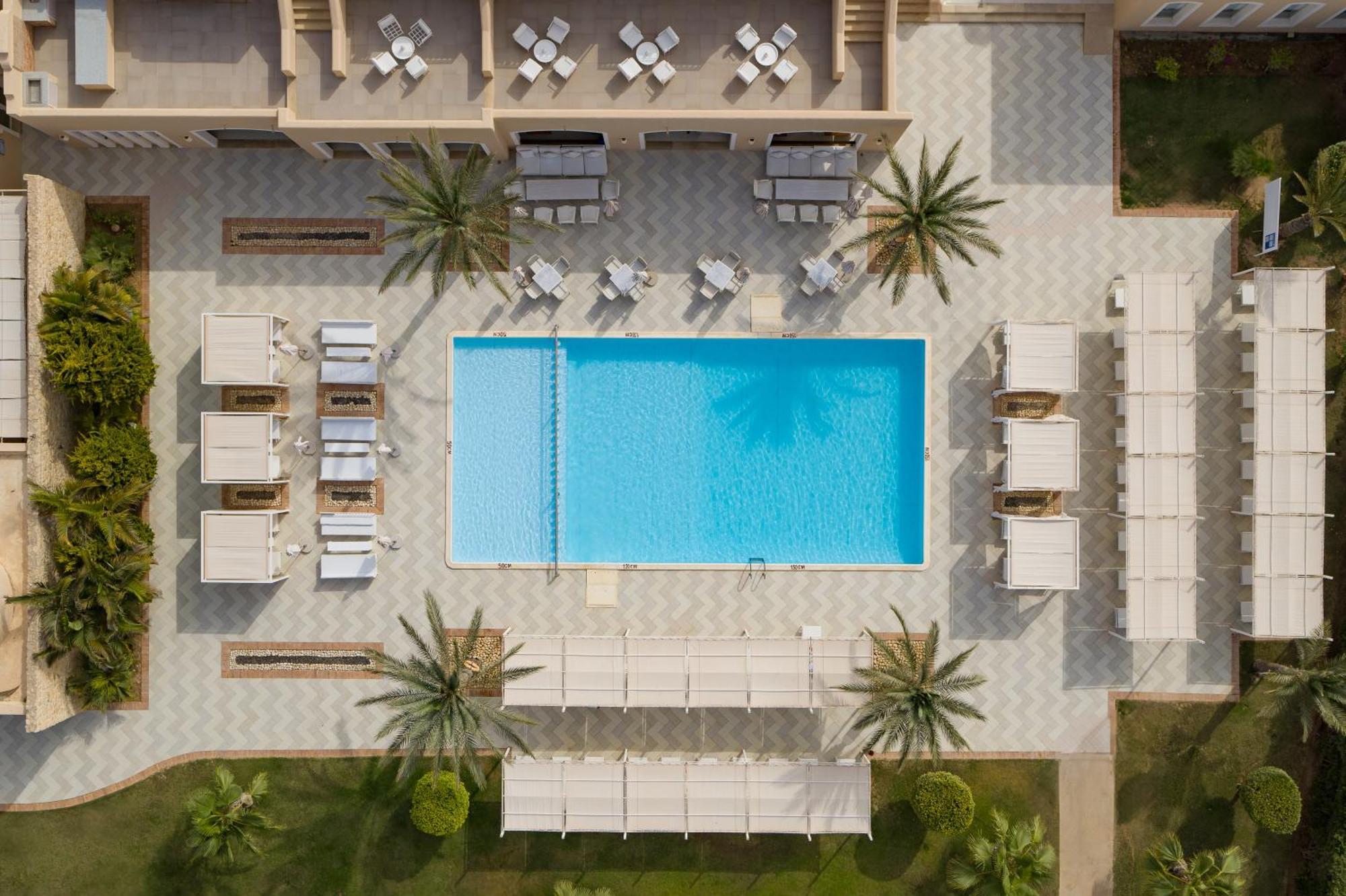 Jaz Neo Almazino, Almaza Bay Hotell Majid Abu Zayd Eksteriør bilde